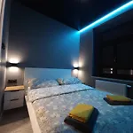 W Centrum Z Jacuzzi, Prywatny Parking Klimatyzacja 3 Радом