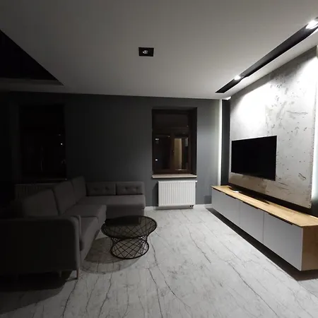 W Centrum Z Jacuzzi, Prywatny Parking Klimatyzacja 3 Радом