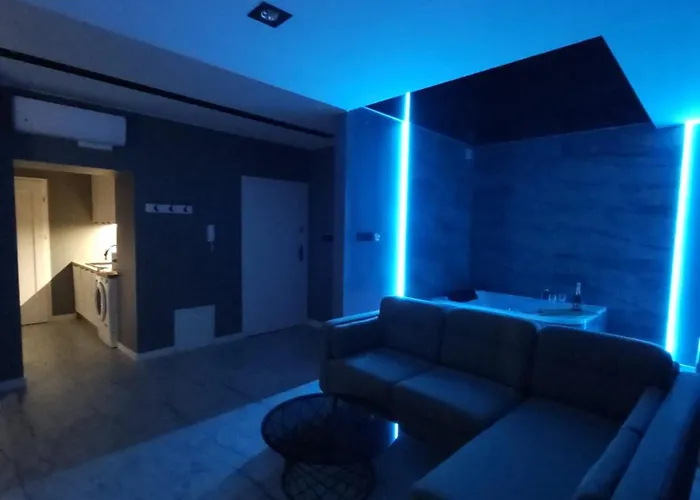 W Centrum Z Jacuzzi, Prywatny Parking Klimatyzacja 3 Apartman Radom