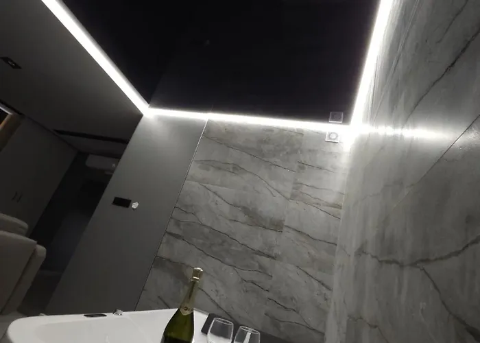 Apartman W Centrum Z Jacuzzi, Prywatny Parking Klimatyzacja 3 Radom