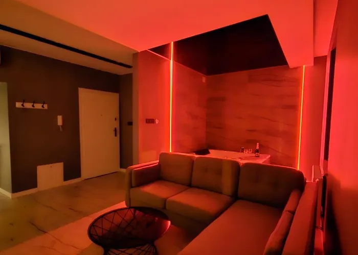 W Centrum Z Jacuzzi, Prywatny Parking Klimatyzacja 3 Radom