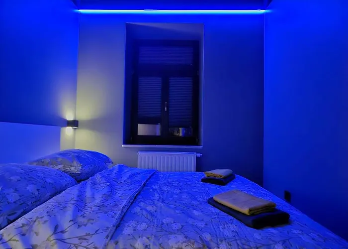 Apartman W Centrum Z Jacuzzi, Prywatny Parking Klimatyzacja 3