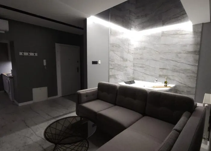 Apartman W Centrum Z Jacuzzi, Prywatny Parking Klimatyzacja 3 *