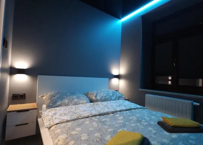 W Centrum Z Jacuzzi, Prywatny Parking Klimatyzacja 3 Radom